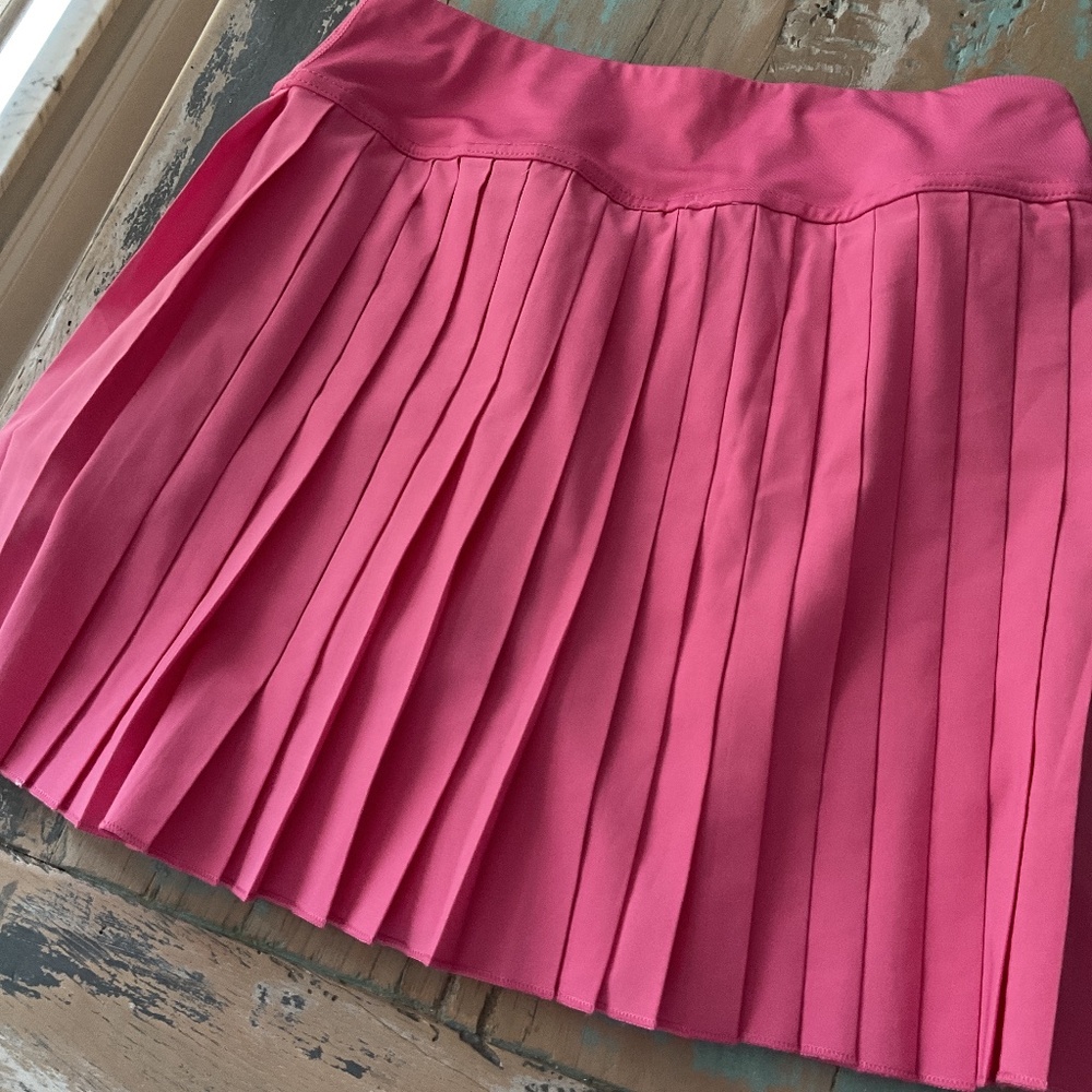 Jessica Simpson brand tennis skirt